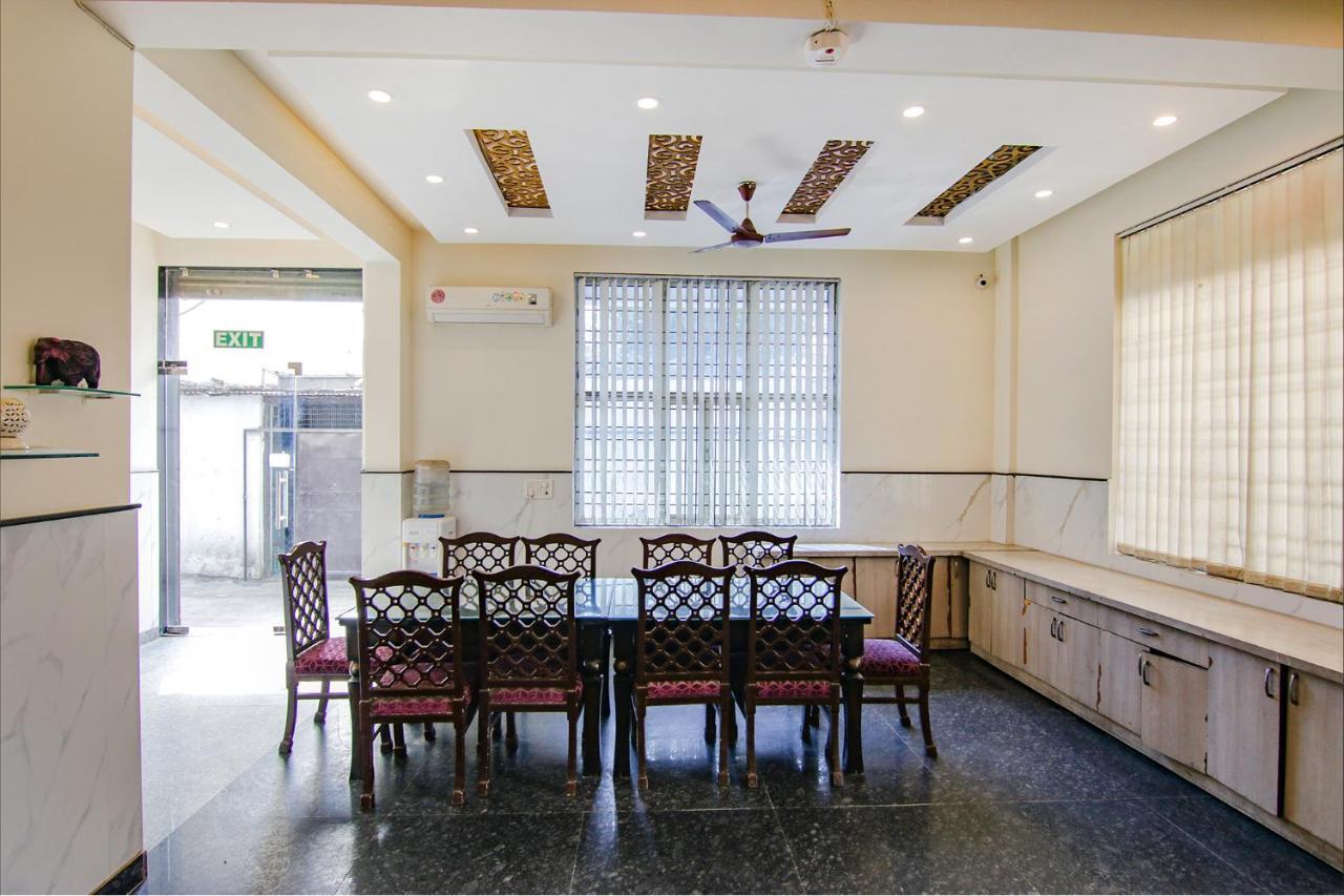Fabhotel Airport Avalon 3* New Delhi