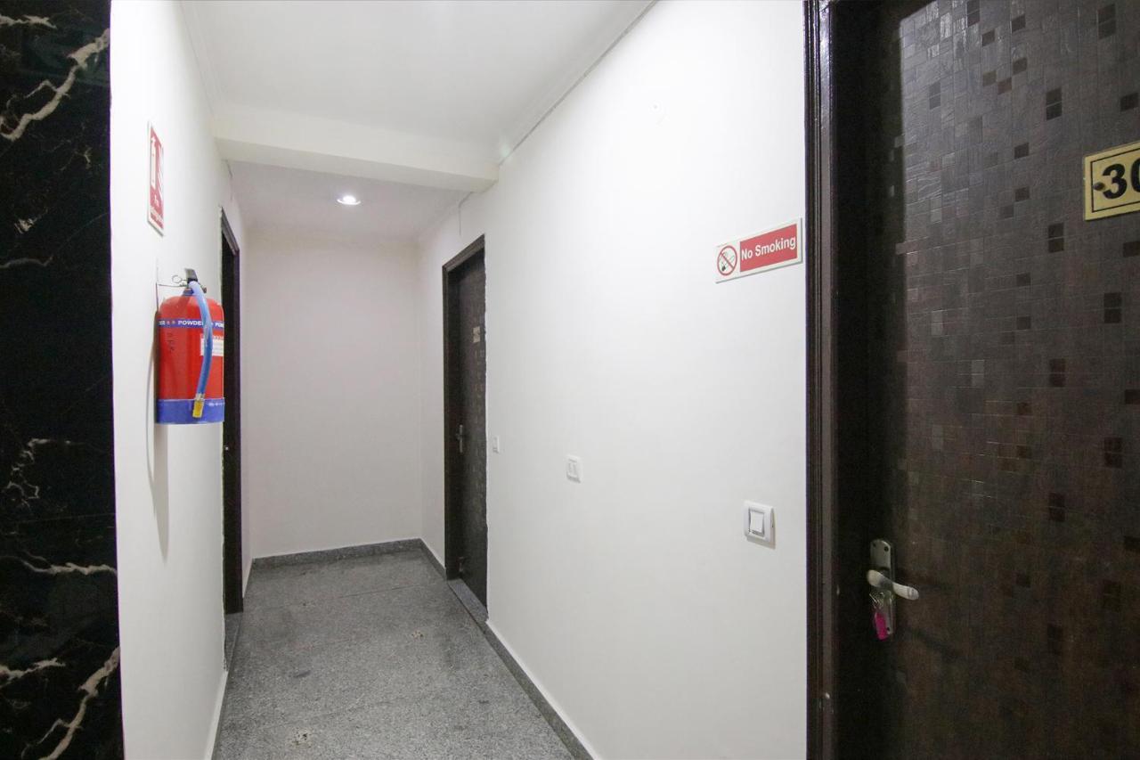 Fabhotel Airport Avalon 3*