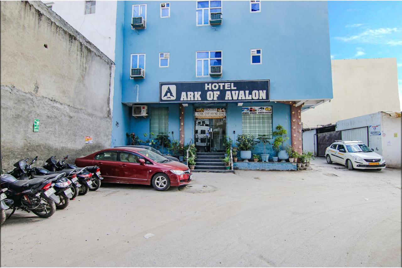 Fabhotel Airport Avalon Hotel 3*